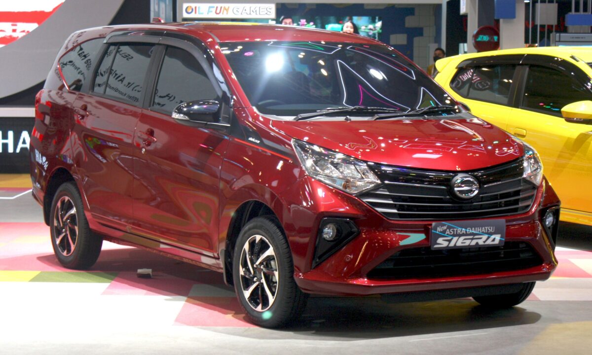 Promo-daihatsu-sigra-3-juta-1200x720.jpg
